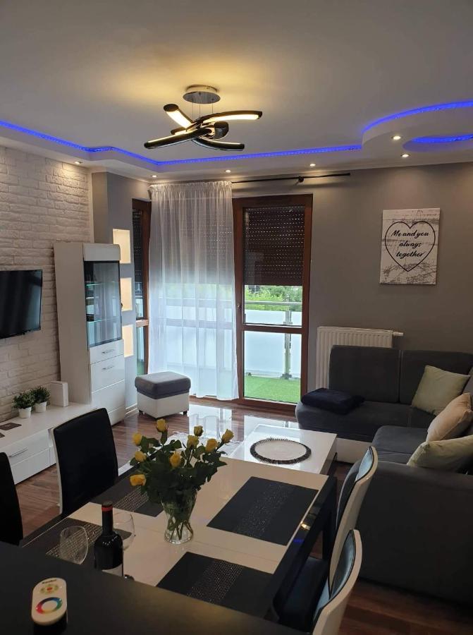 Apartament Apartament Aurora z miejscem postojowym Stary Toruń