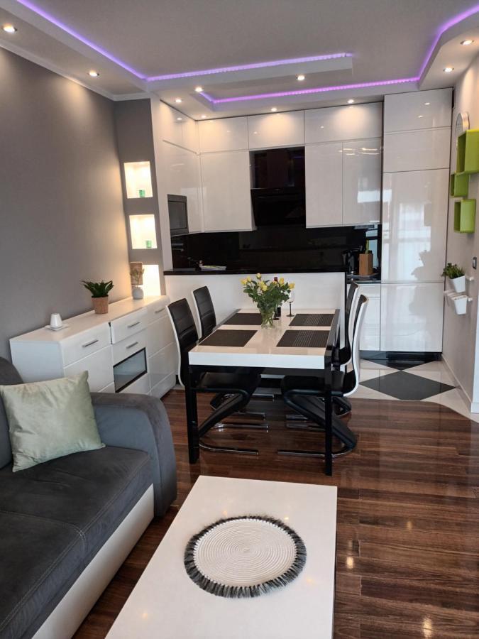 Apartament Aurora z miejscem postojowym